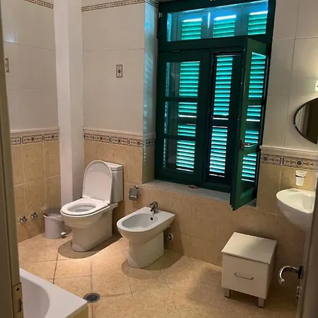 Historical Vila In The Heart Of Saranda!! Villa *